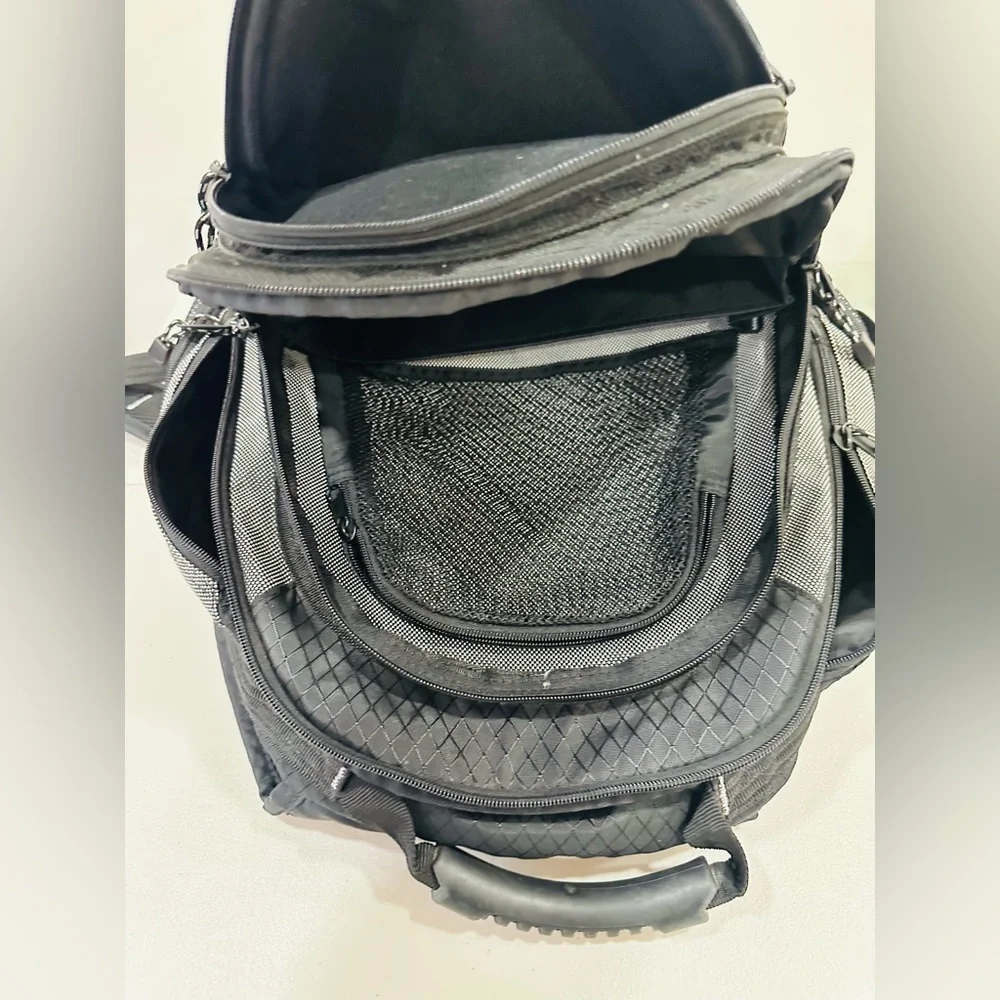 Targus Backpack Cabin Travel Bag With Extendable Arm‎ Excellent Condition